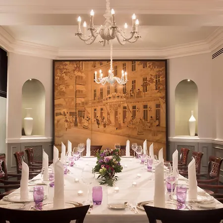Hotel Bristol