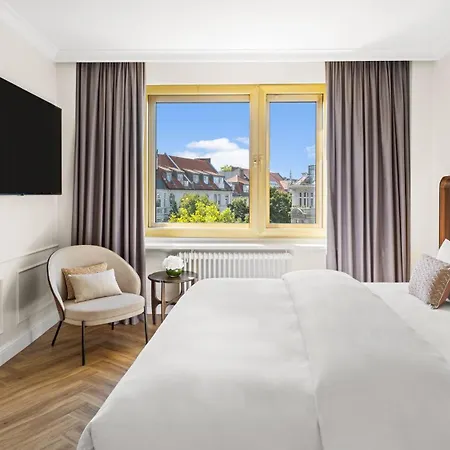 Bristol Hotel