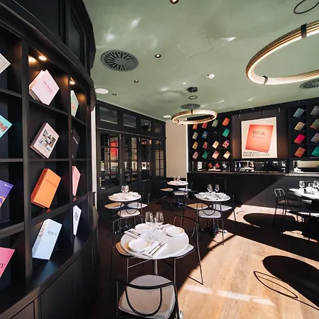 Bristol Отель 5*