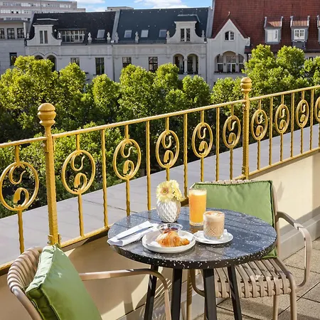 Szálloda Bristol Berlin