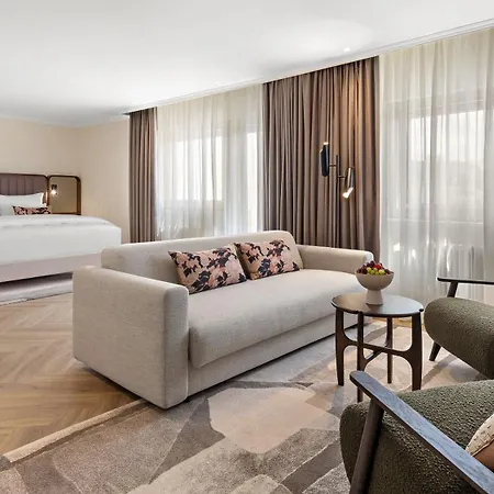 Bristol Szálloda 5*