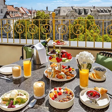 Bristol Hotel